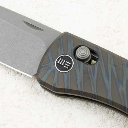 Нож WE Knife Nightblade, Gray Stonewashed CPM 20CV, Titanium Tiger Stripe Handle, WE22046-3 Нож WE Knife Nightblade, Gray Stonewashed CPM 20CV, Titanium Tiger Stripe Handle, WE22046-3