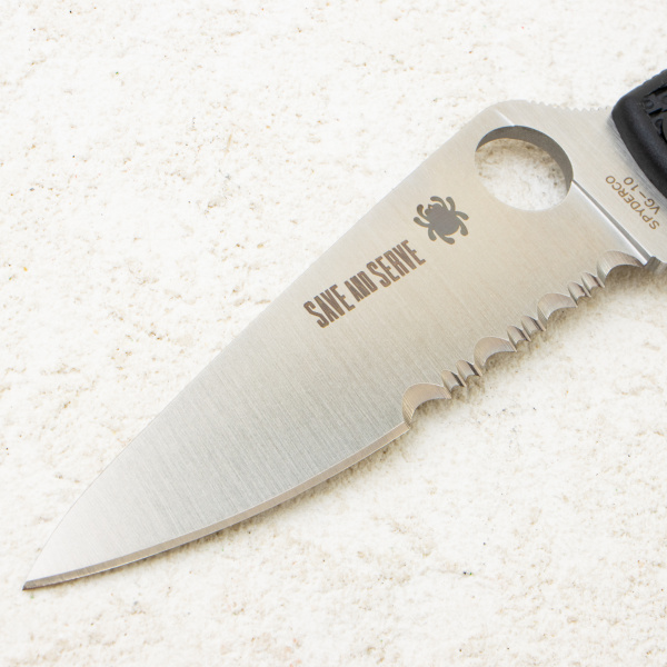 Нож Spyderco Endura 4 Thin Red Line, VG-10, FRN Black, C10FPSBKRD