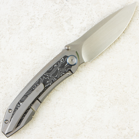 Нож WE Knife Winsome, Satin, M390, Gray Titanium/Carbon Fiber Handle, WE23092-2 Нож WE Knife Winsome, Satin, M390, Gray Titanium/Carbon Fiber Handle, WE23092-2