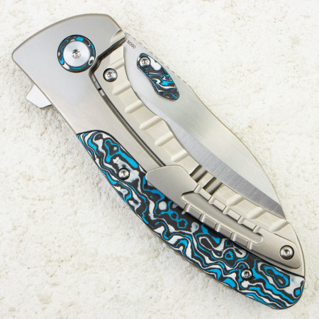Нож QSP Capybara, M390, Carbon Fiber / Titanium Handle, QS152-A1 Нож QSP Capybara, M390, Carbon Fiber / Titanium Handle, QS152-A1