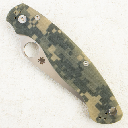 Нож Spyderco Military, CPM S30V, G10 Camo, C36GPCMO2 Нож Spyderco Military, CPM S30V, G10 Camo, C36GPCMO2