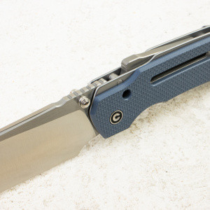 Нож CIVIVI Buster FG, Satin, Nitro-V, Coarse G10 Natural Blue Handle, C24052-2 Нож CIVIVI Buster FG, Satin, Nitro-V, Coarse G10 Natural Blue Handle, C24052-2