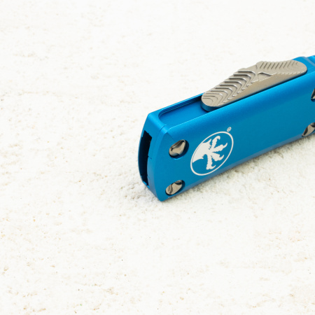 Нож Microtech UTX-85 Tanto, Stonewash, M390, Aluminum Blue, 233-10 BL Нож Microtech UTX-85 Tanto, Stonewash, M390, Aluminum Blue, 233-10 BL