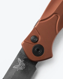 Нож Benchmade Osborne Auto, MagnaCut, Burnt Copper Aluminum Handle, 9400BK-03