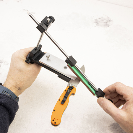 Точильное приспособление Schrade Advant-Edge Sharpening System, SCKIT2 - купить в интернет-магазине Blademan