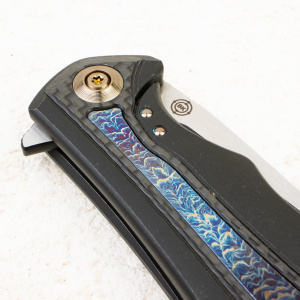 Нож WE Knife Zonda, CPM 20CV, Carbon / Flamed / Black Titanium Handle - складной туристические ножи из стали Нож WE Knife Zonda, CPM 20CV, Carbon / Flamed / Black Titanium Handle - складной туристические ножи из стали