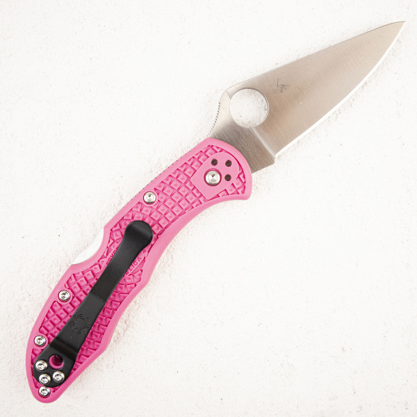 Нож Spyderco Delica 4, S30V, FRN Pink, C11FPPN
