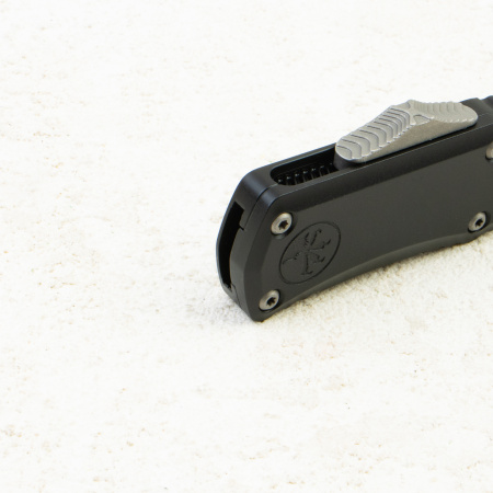 Нож Microtech Hera II Mini, Apocalyptic, M390, Aluminium Black, 1703M-10 Нож Microtech Hera II Mini, Apocalyptic, M390, Aluminium Black, 1703M-10